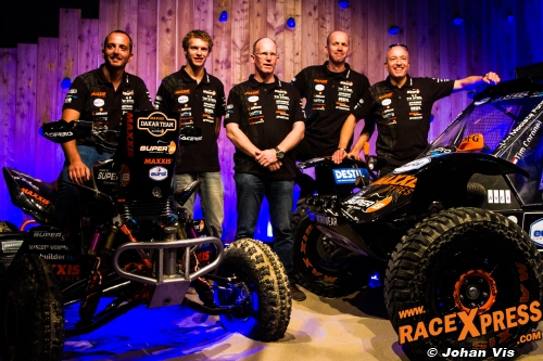 Maxxis Dakar Team by Super B presenteert plannen Dakar 2014 bij Coronel Adventure